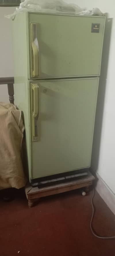Small 2 Door Refrigerator  Dawlance