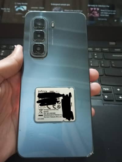 Infinix hot 50 pro for sale. 8/128