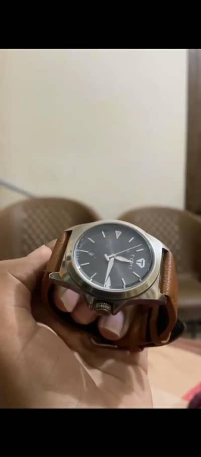 TOMI Brand watch