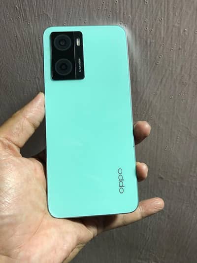 Oppo A57  8/ 256 gb complete box