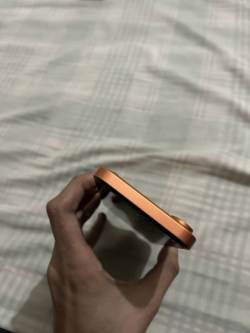 Iphone 17 pro sim working 1