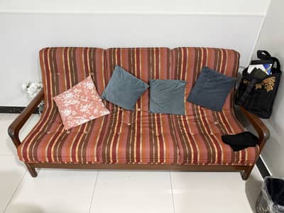 5 Seater premium wooden sofa's