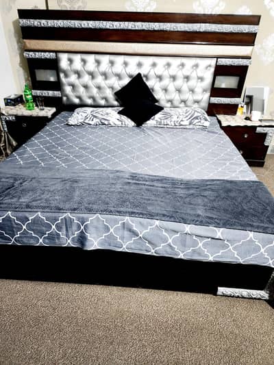 King size ittalian style bed set for sale