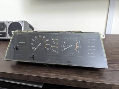 1980 Toyota Corolla SE/GT Speedometer Gauge Cluster