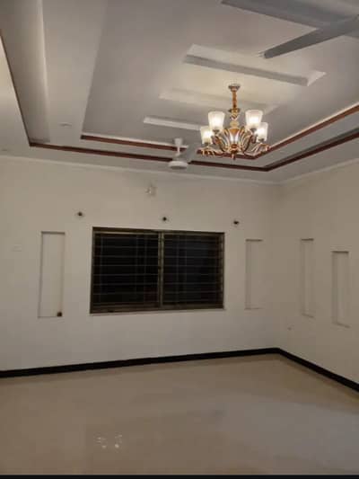 {Vip location} Single Story 7 Marla