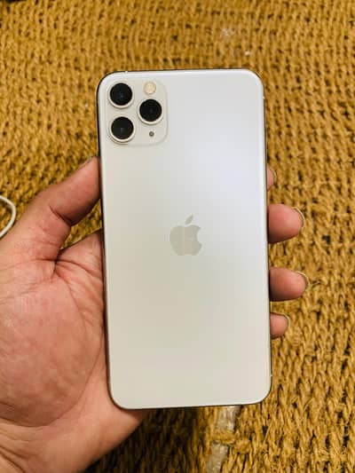 IPhone 11 pro max 256gb PTA Approved