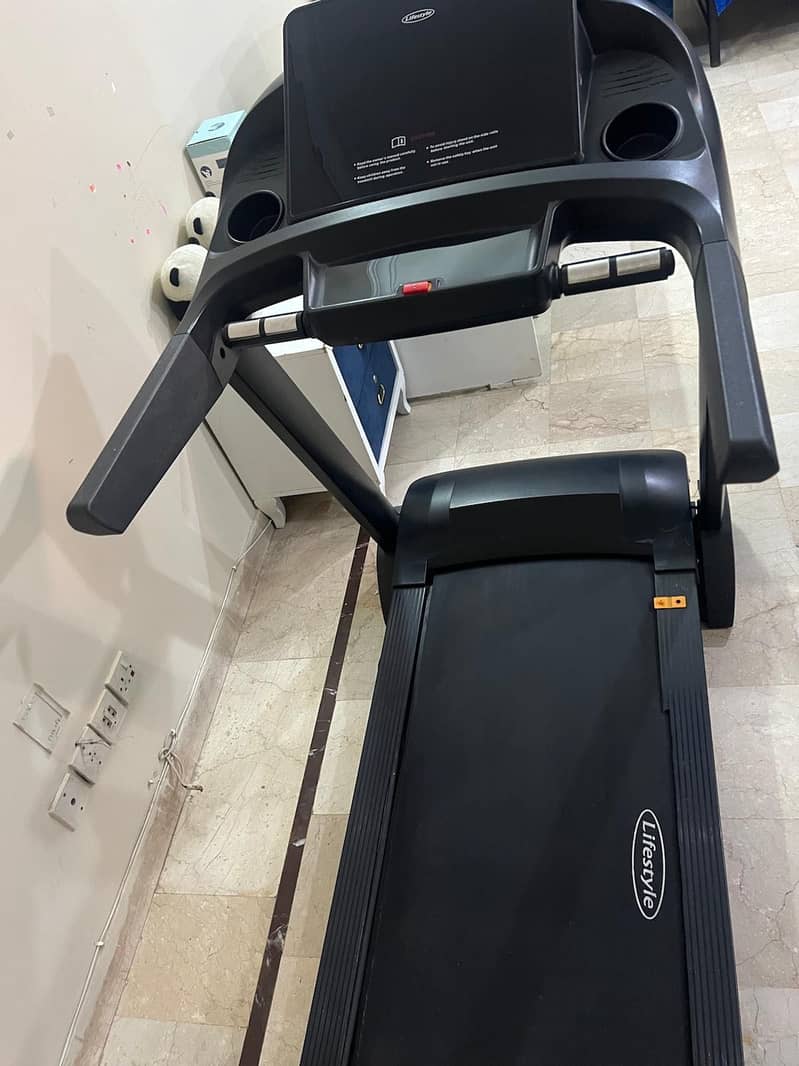 Treadmill 3