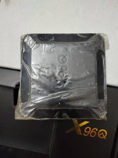 X96Q Android OTT TV Box (8GB RAM / 128GB ROM)