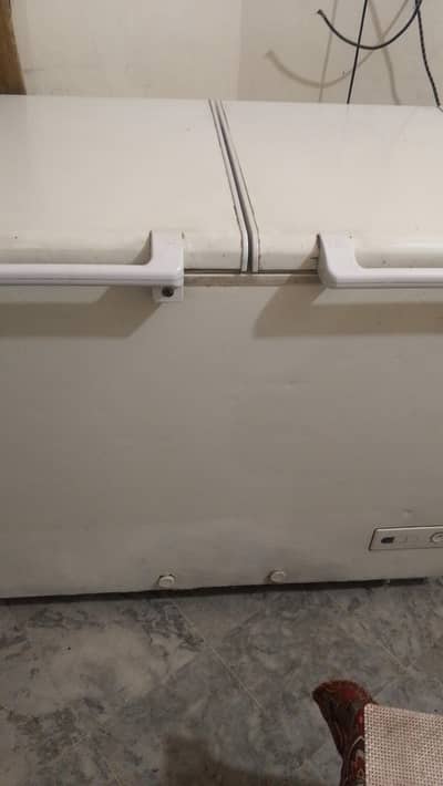 Refrigerator for sell