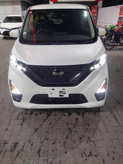 Nissan Dayz Highway Star Pro. Pilot Edition