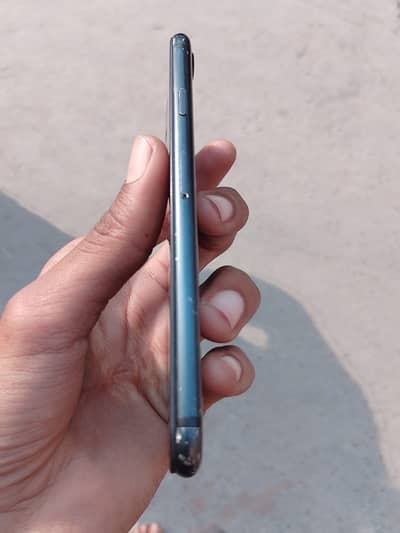 iPhone 7 128gb pta urgent sale