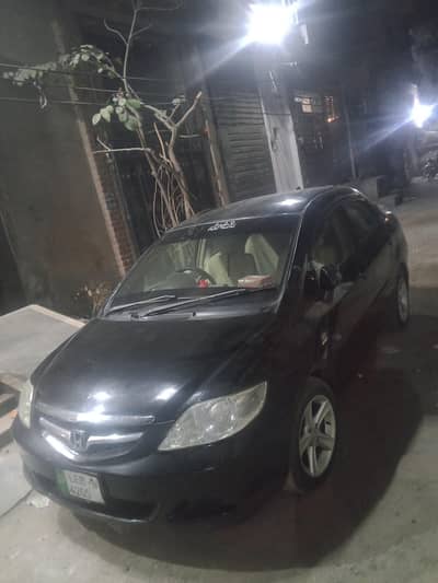 Honda city 80 percent geniune home used urgent sale