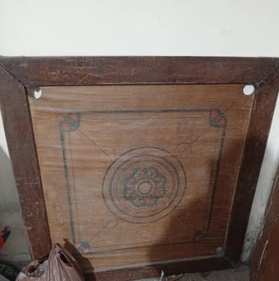carrom board full size urgent sale