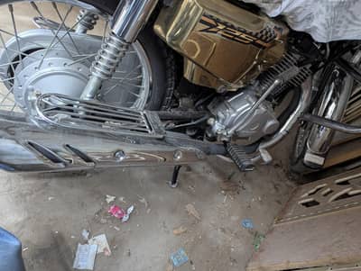 Honda 125 self start Gold edition 2025 model registerd number