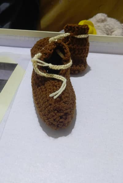 cureshia show's wool kids show's for girls and boys