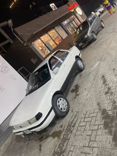 Nissan sunny 1993 model