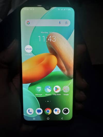 Vivo y22  4/128 Good condition mobile sale 03218880393