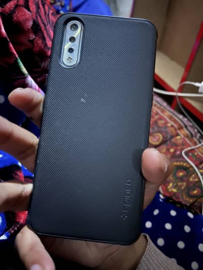 Vivo s1 in display finger 4-128gb all ok phone (dual sim pta )