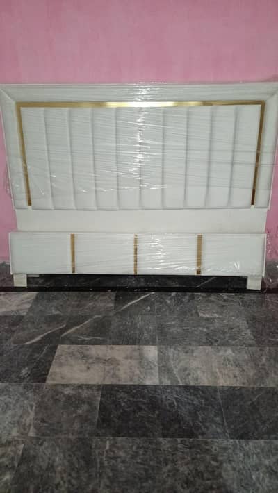 Queen bed white velvet