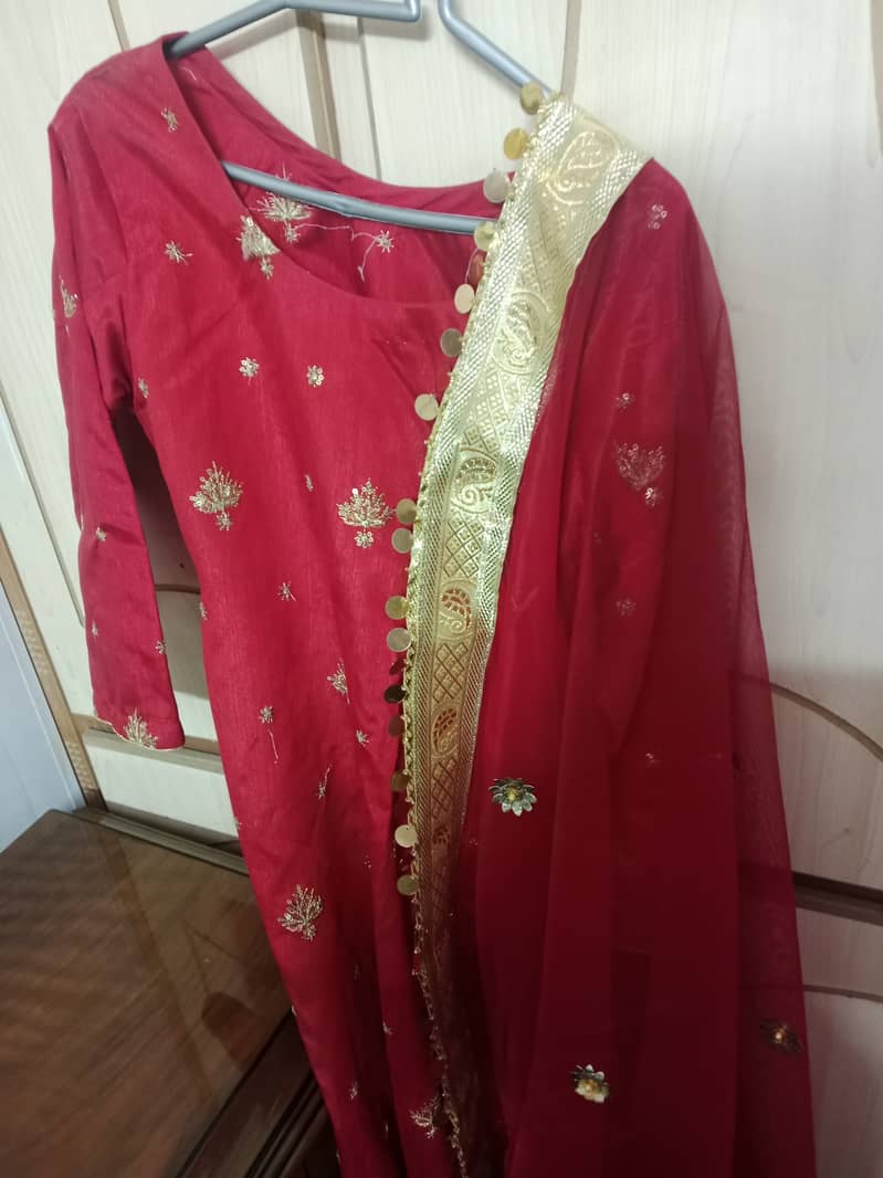 Suitable for 5 inch height 4