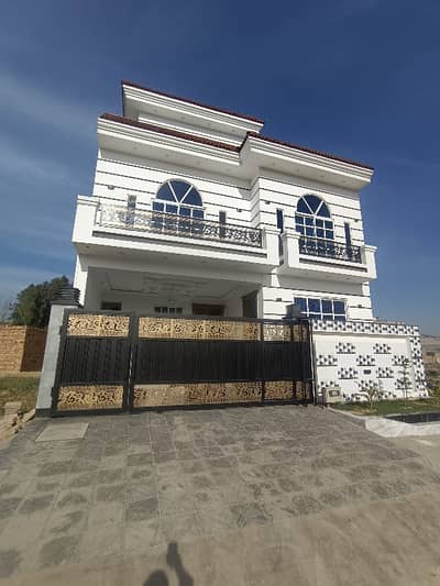 07 Marla House Available For Sell In G-15.