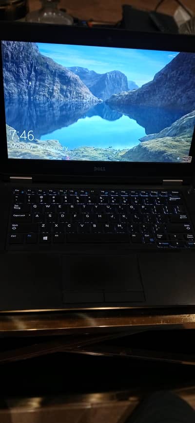 Dell Latitude E5270 | Core i5 6th Gen | 16GB Extended RAM | 256GB SSD