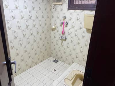 2bed Lounge Block J - 25k rent
