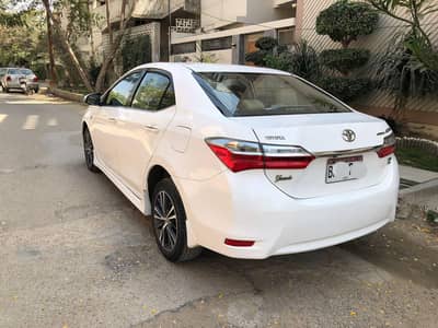 Toyota grande 2017 new shape non accidental car just buy and drive