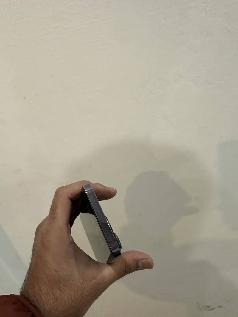 14pro max physical e sim full sim time 5