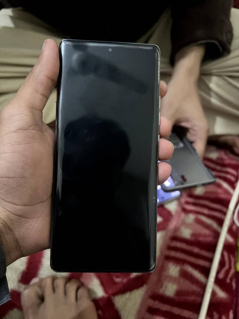 Tecno camon 40 pro 1