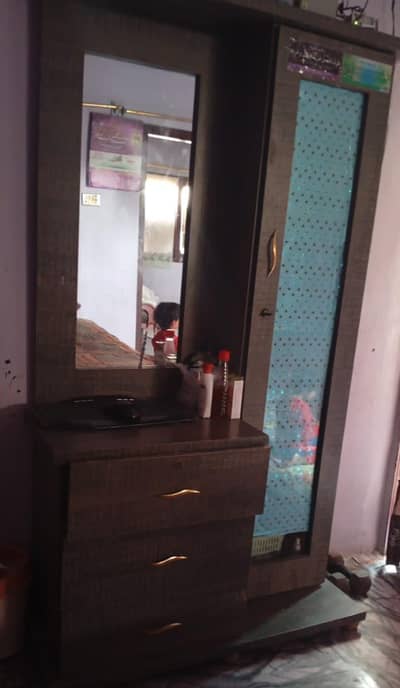 Dressing Table For Sale
