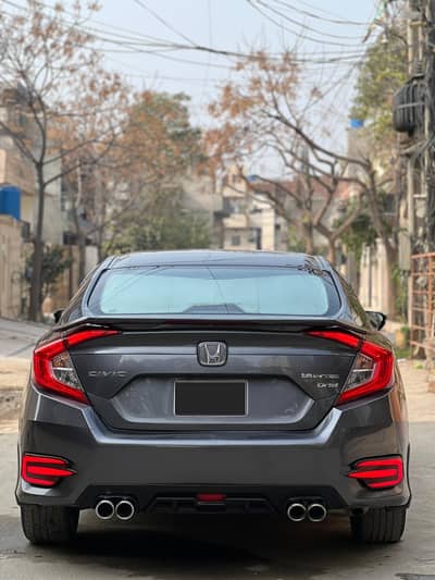 Honda Civic Oriel 1.8