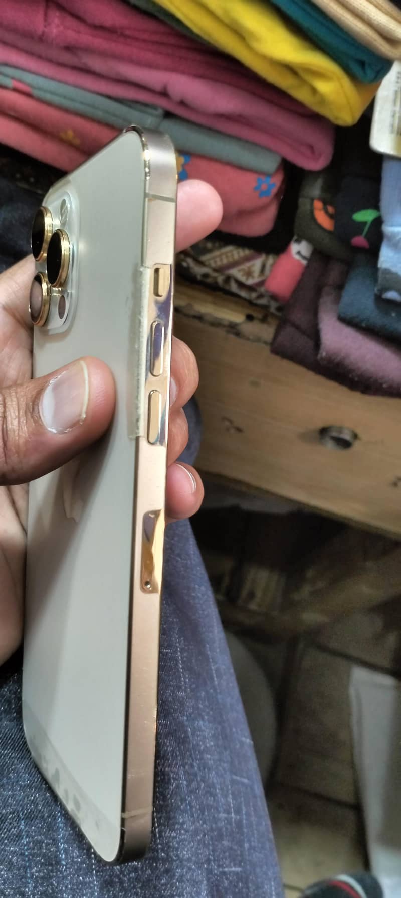 iphone 12 pro max 2