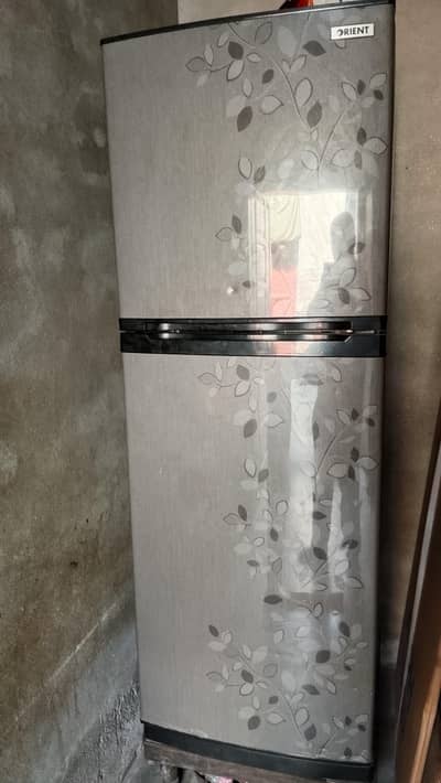 Orient fridge for sale - good condition
