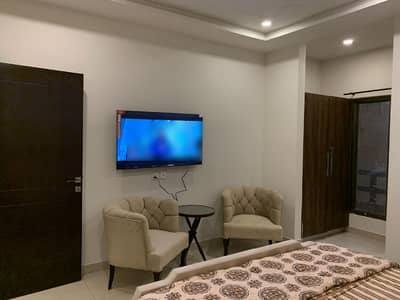 1233 Square Feet Flat In Zarkon Heights For sale