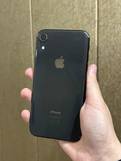 10/9.5 condition Battery Health 89 original phone water pack