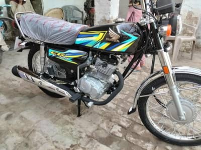 Honda CG125 Black brand new zero meter