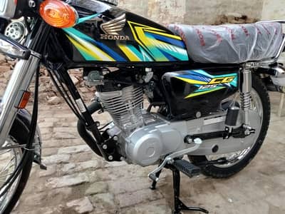 Honda CG125 Black brand new zero meter