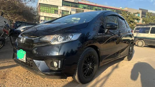 Honda Fit 1.5 Hybrid 2016 model Registration 2020