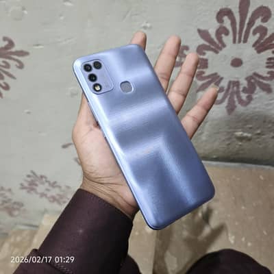 Hot 11 play 4/64 offical pta approved 03490794378