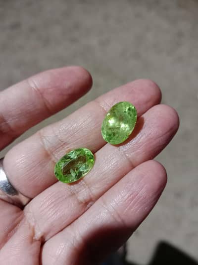 Natural Peridot gemstone