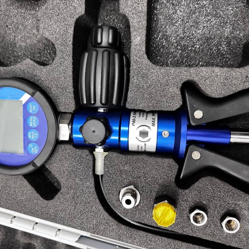 Pressure Calibrator 11
