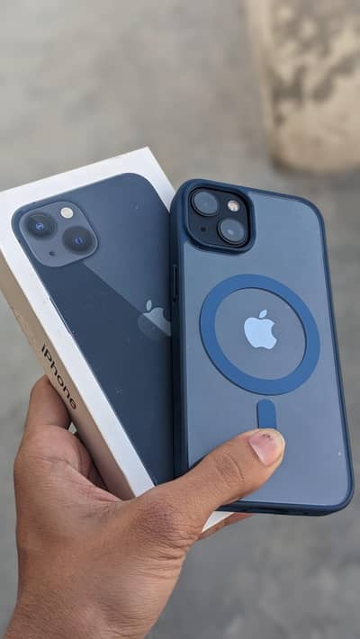 Iphone 13 nonpta jv 10/10 99% battery health with box