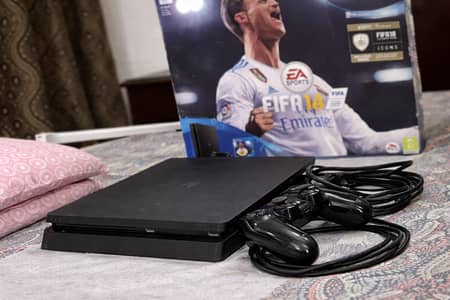 Playstation 4 Slim With 10 Months Premium Subscription