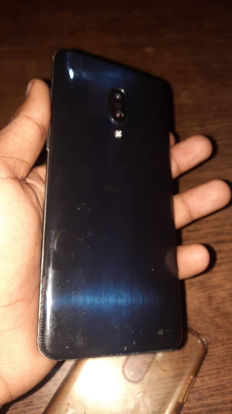 Aquos zero2 2