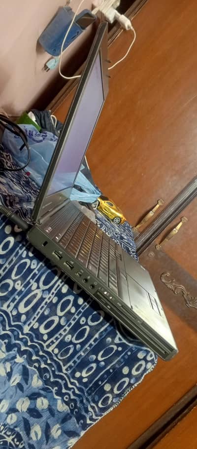 Dell M4700 | i5 3rd Graphic Work | 8GB-256SSD