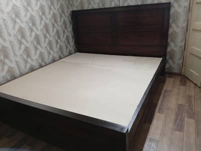 double bed king size with side tables no mattress