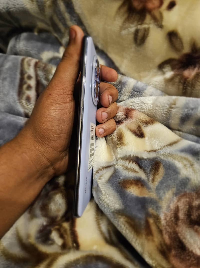 Redmi note 14 pro Urgent sale  [12+256gb] With Warranty 11