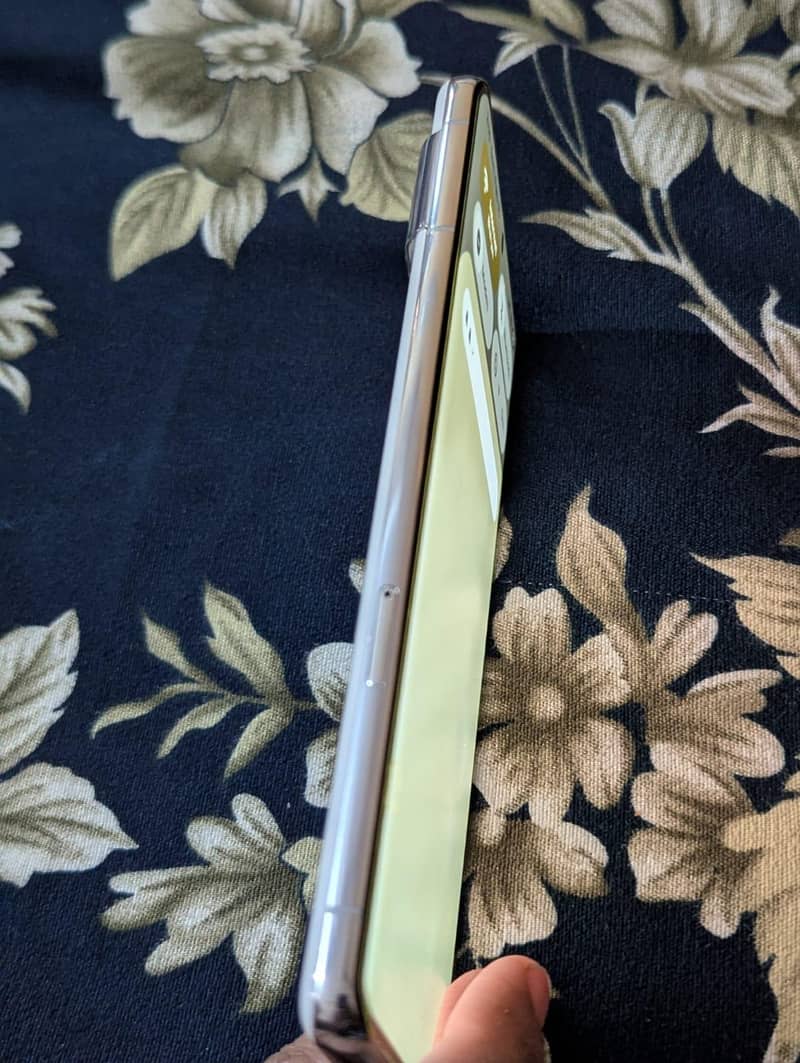 Google pixel 7 Pro 2