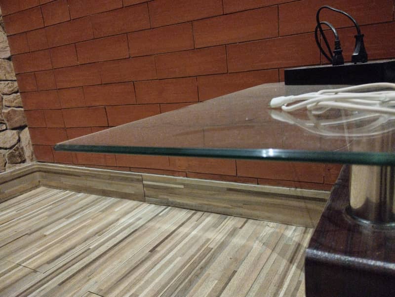 CENTER TABLE/CONSOLE 2